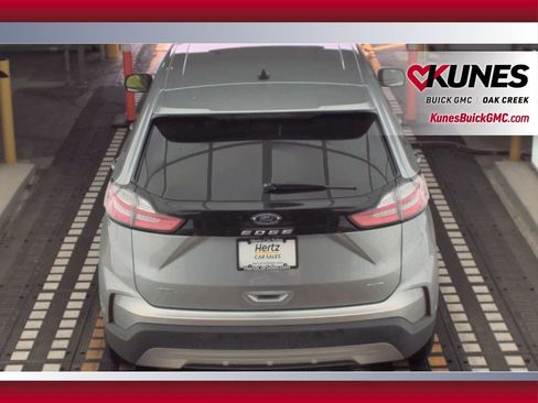 Used 2023 Ford Edge SEL image 7