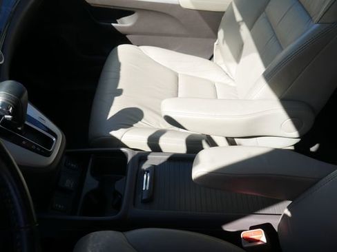 Used 2014 Honda CR-V EX-L image 24
