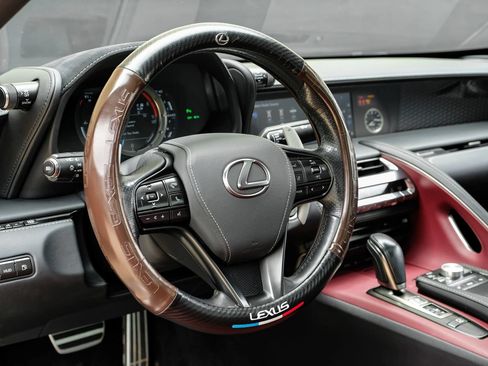 Used 2018 Lexus LC 500 Coupe w/ Sport Package RWD image 14