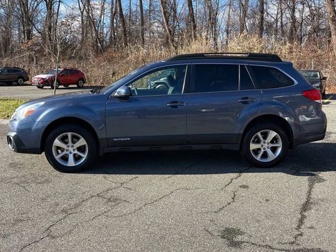 Used 2013 Subaru Outback 2.5i Limited image 5