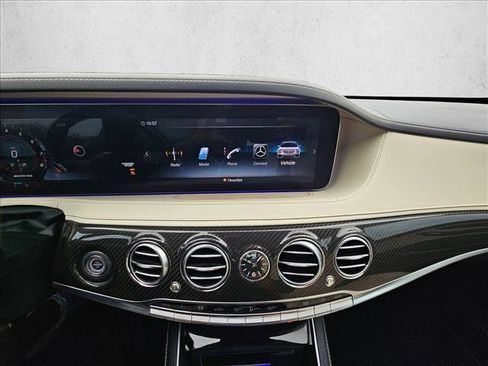 Used 2019 Mercedes-Benz S 63 AMG S 4MATIC Sedan image 17