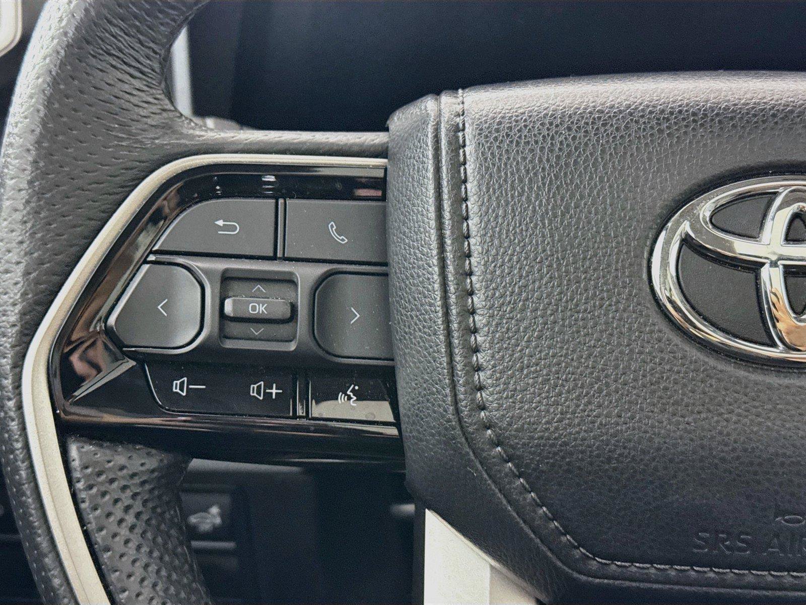 Certified 2024 Toyota Sequoia Limited AWD/4WD image 17