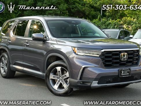 Used 2025 Honda Pilot EX-L image 1