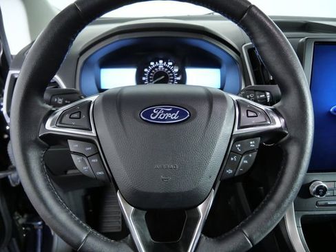 Certified 2024 Ford Edge SEL w/ Convenience Package AWD/4WD image 19
