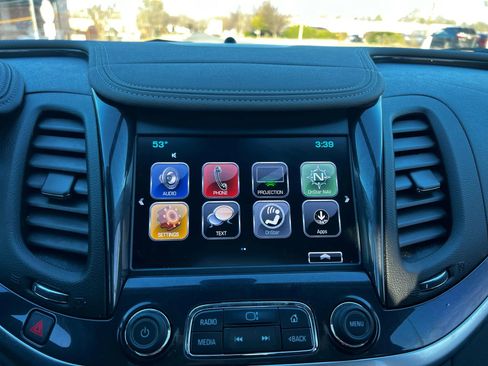 Used 2018 Chevrolet Impala LT w/ LT Leather Package image 25