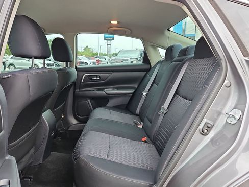Used 2017 Nissan Altima 2.5 SV FWD image 28