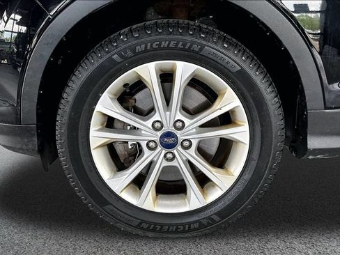 Used 2018 Ford Escape SEL AWD/4WD image 34