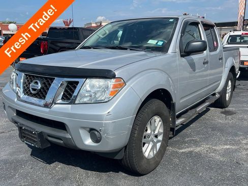 Used 2019 Nissan Frontier SV AWD/4WD image 4