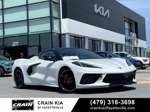 Used 2024 Chevrolet Corvette Stingray Premium Conv image 1