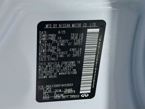 New 2026 INFINITI QX80 4WD image 43