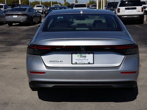 New 2025 Honda Accord LX image 7