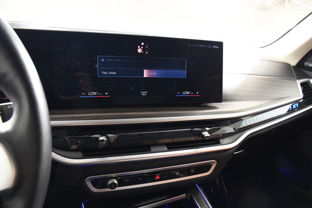 Used 2023 BMW X7 xDrive40i w/ Executive Package AWD/4WD image 31