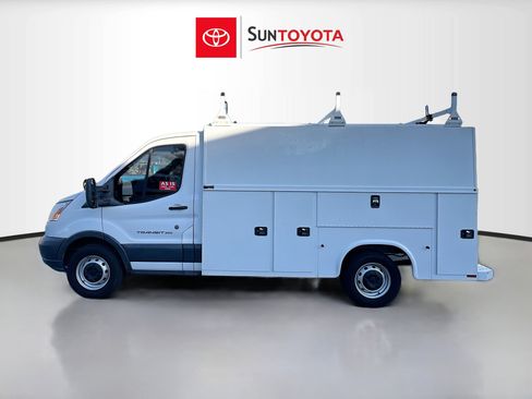 Used 2018 Ford Transit 350 138 w/ Exterior Upgrade Package image 7