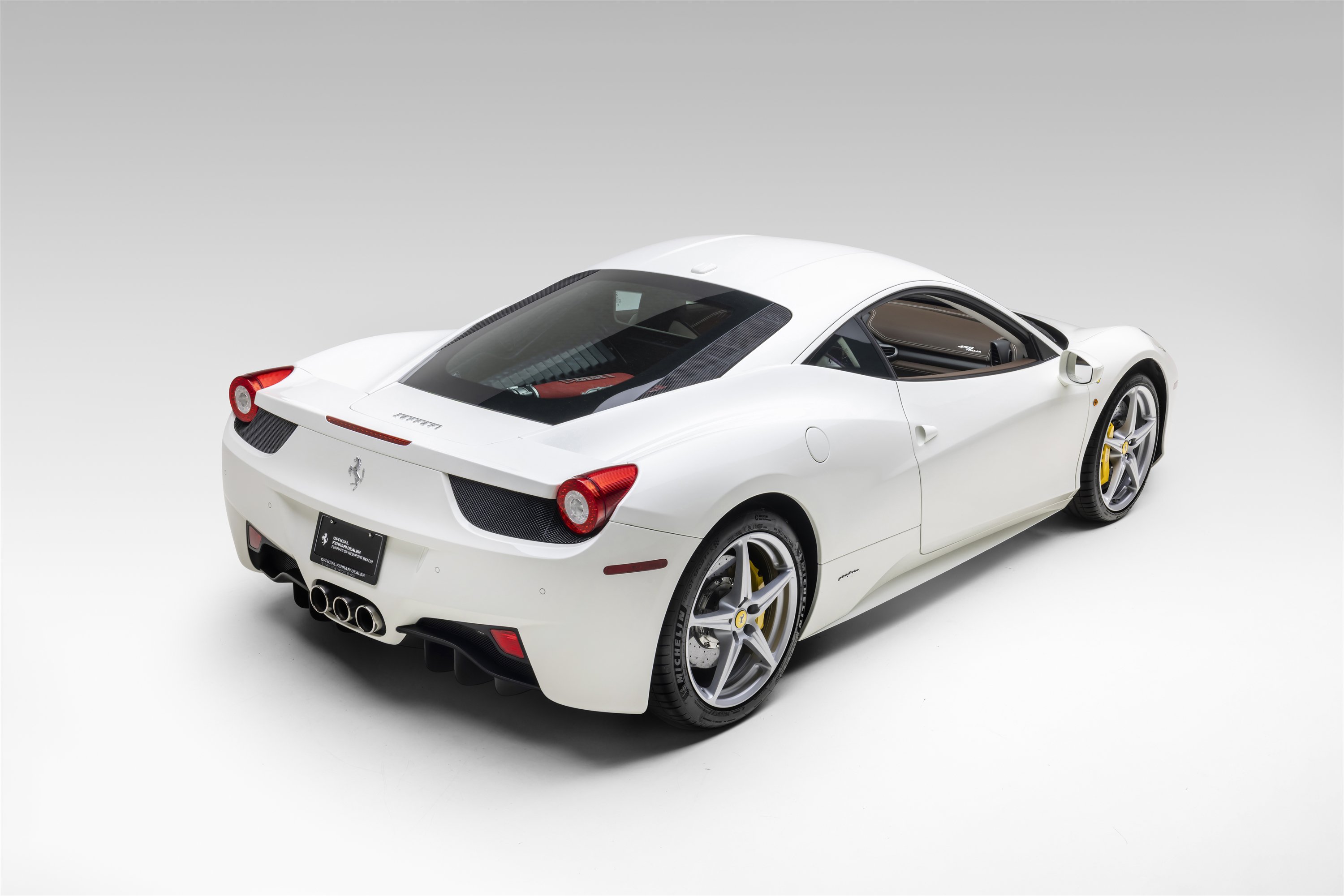 Certified 2014 Ferrari 458 Italia Coupe RWD image 14