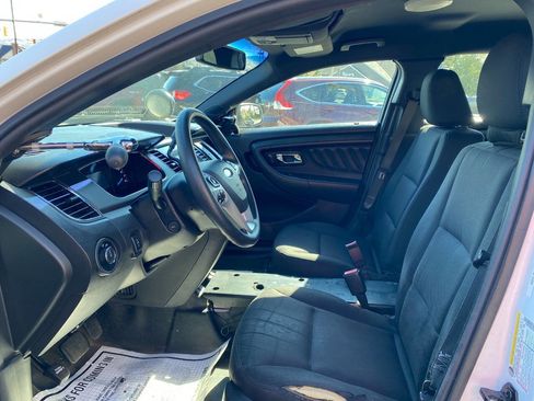 Used 2016 Ford Taurus Police Interceptor AWD w/ Ready For The Road Package image 9