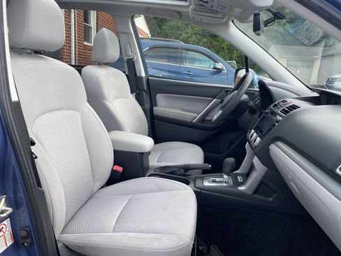 Used 2018 Subaru Forester 2.5i Premium AWD/4WD image 18