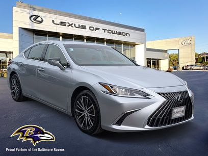 Certified 2024 Lexus ES 350 w/ Premium Package