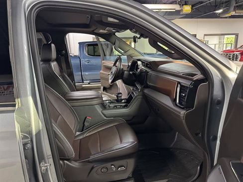Certified 2023 GMC Sierra 1500 Denali w/ Technology Package AWD/4WD image 10