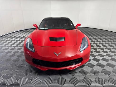 Used 2019 Chevrolet Corvette Stingray Coupe RWD image 8