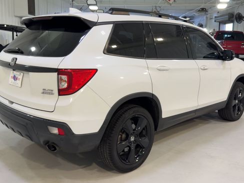 Used 2021 Honda Passport Elite image 9