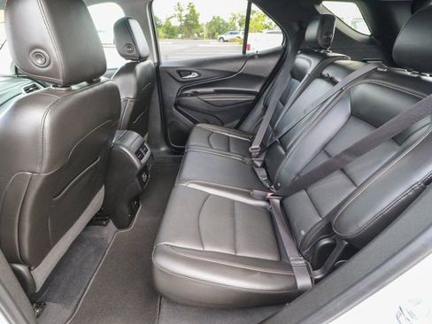 Used 2019 Chevrolet Equinox Premier image 26
