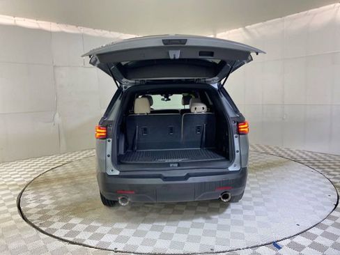Certified 2023 Chevrolet Traverse LS FWD image 31