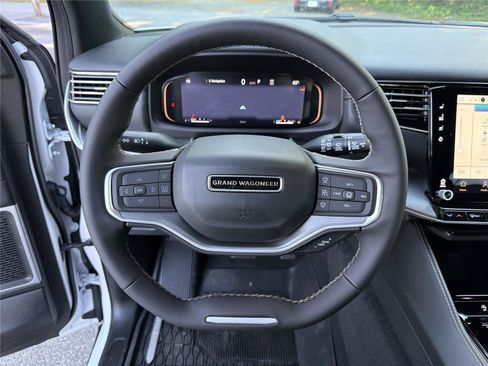 New 2026 Jeep Grand Wagoneer 4WD image 23