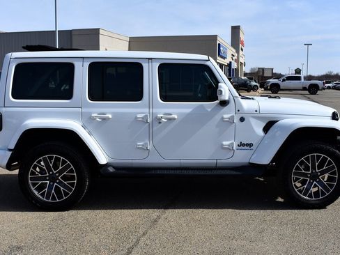 Used 2024 Jeep Wrangler High Altitude image 2