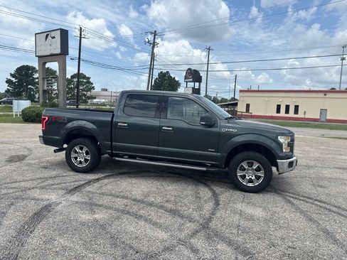 Used 2015 Ford F150 XLT w/ Equipment Group 302A Luxury AWD/4WD image 16