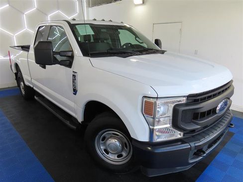 Used 2021 Ford F350 XL w/ Power Equipment Group image 5