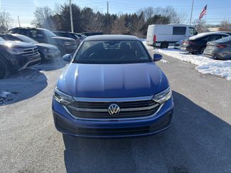 Certified 2023 Volkswagen Jetta SE w/ Panoramic Sunroof Package video 2