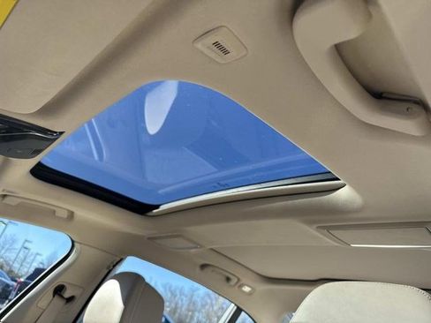 Used 2019 BMW 740i xDrive w/ Executive Package image 16