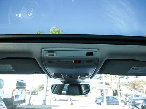 Used 2020 Volkswagen Jetta SEL image 23