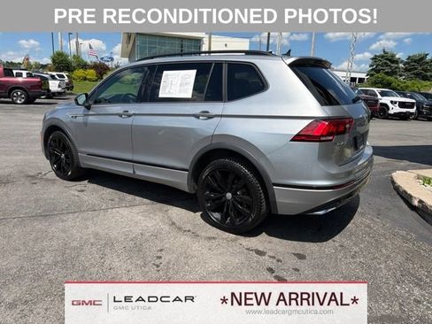 Used 2021 Volkswagen Tiguan SE R-Line AWD/4WD image 3