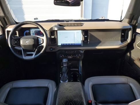 Used 2024 Ford Bronco Wildtrak AWD/4WD image 10