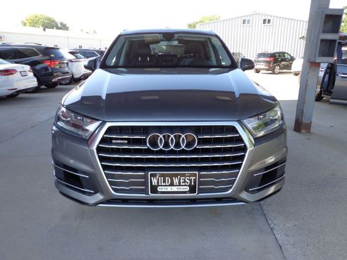Used 2017 Audi Q7 3.0T Premium Plus AWD/4WD image 2