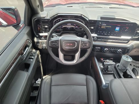 Used 2024 GMC Sierra 1500 SLT w/ SLT Premium Plus Package AWD/4WD image 9