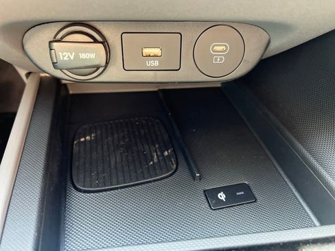 Used 2025 Hyundai Elantra Sport image 19