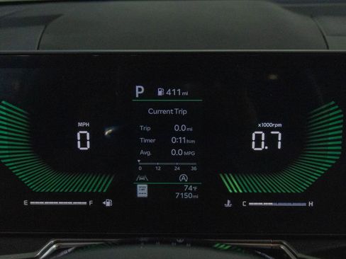 Used 2024 Kia Sorento LX image 14