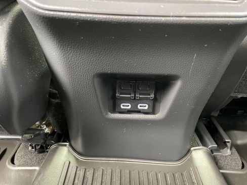 Certified 2024 Toyota RAV4 SE AWD/4WD image 9