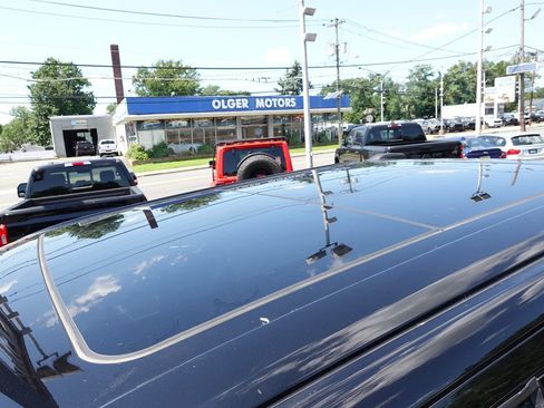 Used 2023 Ford F150 Lariat w/ Equipment Group 502A High AWD/4WD image 8