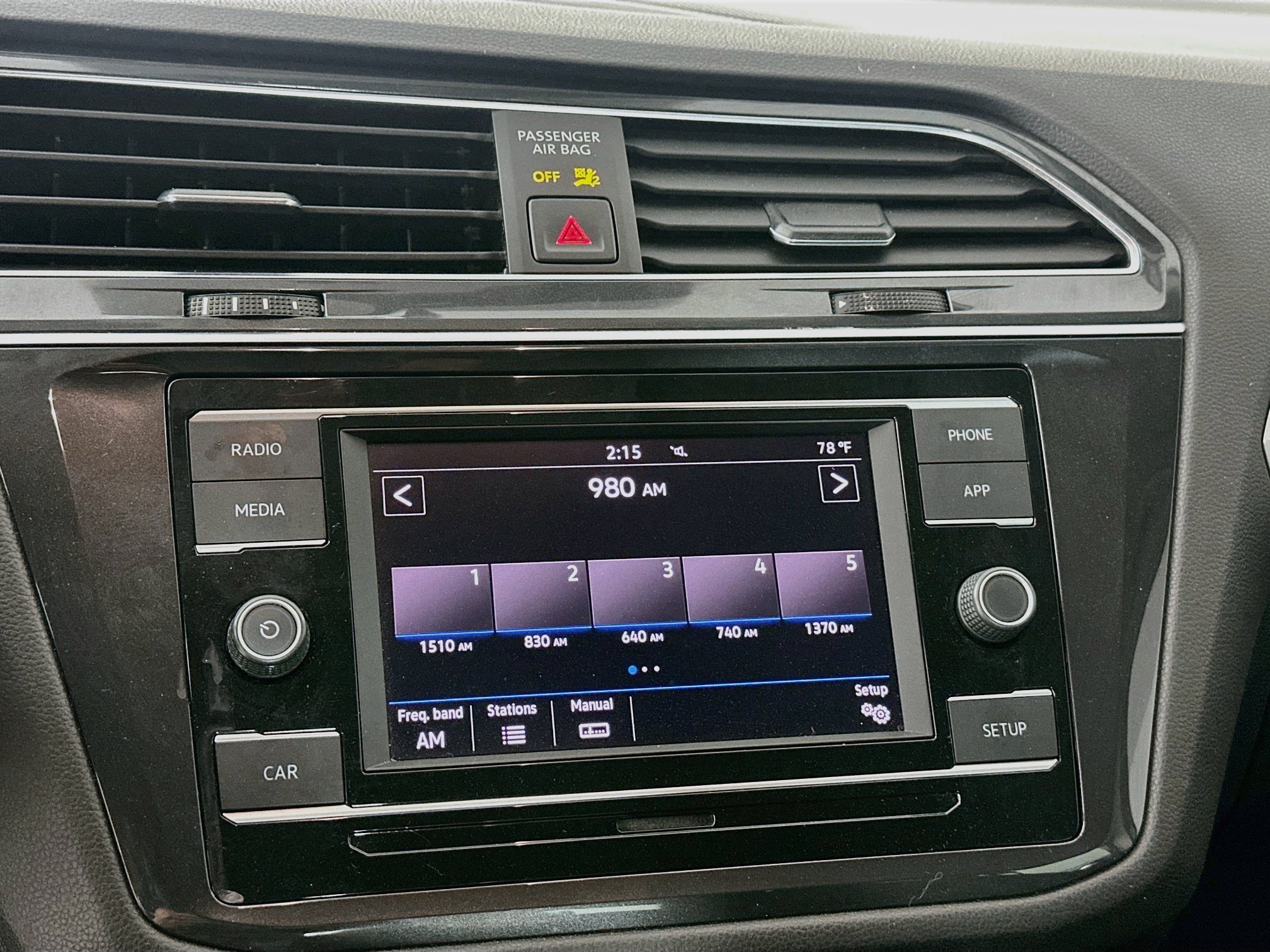 Used 2019 Volkswagen Tiguan S w/ Driver Assistance Package FWD image 21