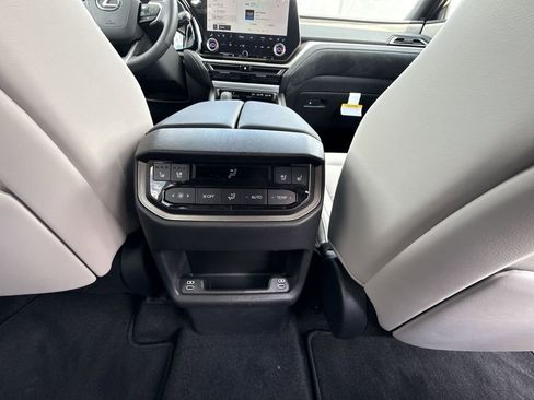 New 2026 Lexus TX 350 AWD image 18