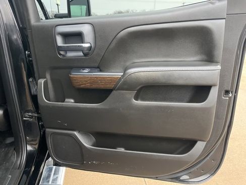 Used 2018 GMC Sierra 2500 Denali image 44