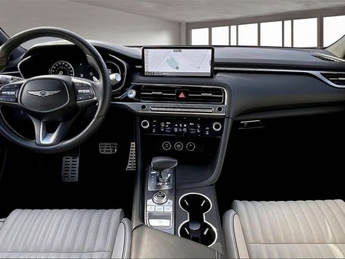 Used 2025 Genesis G70 2.5T w/ Sport Prestige Package image 7