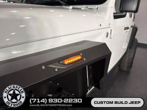 Used 2020 Jeep Wrangler Unlimited Sport S AWD/4WD image 29