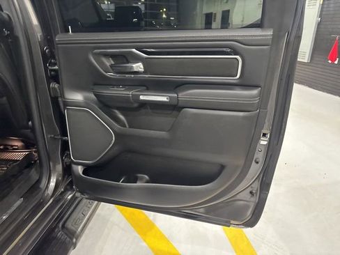 Used 2022 RAM 1500 Laramie AWD/4WD image 37