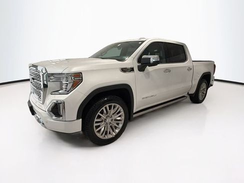 Used 2019 GMC Sierra 1500 Denali w/ Denali Ultimate Package AWD/4WD image 3