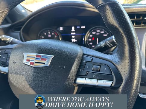 Used 2023 Cadillac XT4 Sport AWD/4WD image 13