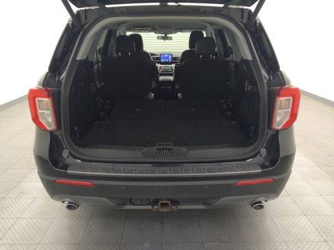 Used 2021 Ford Explorer XLT w/ Equipment Group 202A image 29
